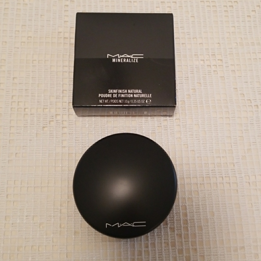 MAC Give Me Sun! Skinfinish Natural